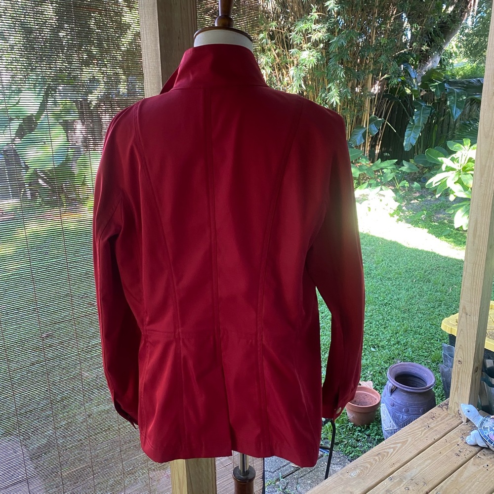 St.John Jacket - Picture 4 of 6